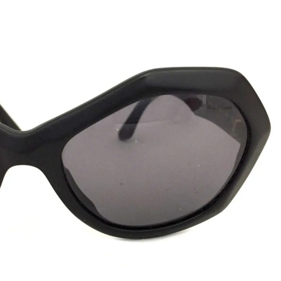 CHANEL  CC LOGO BLACK SUNGLASSES/1C2179 - Picture 8 of 11